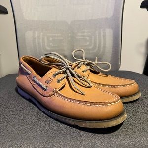 Sperry Topsider Boat Shoe in Sahara Leather size 10